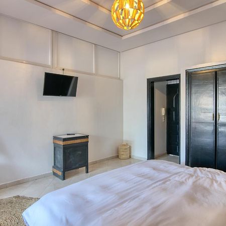 Pearl Surf Camp Morocco Hotell Imi Ouaddar Exteriör bild