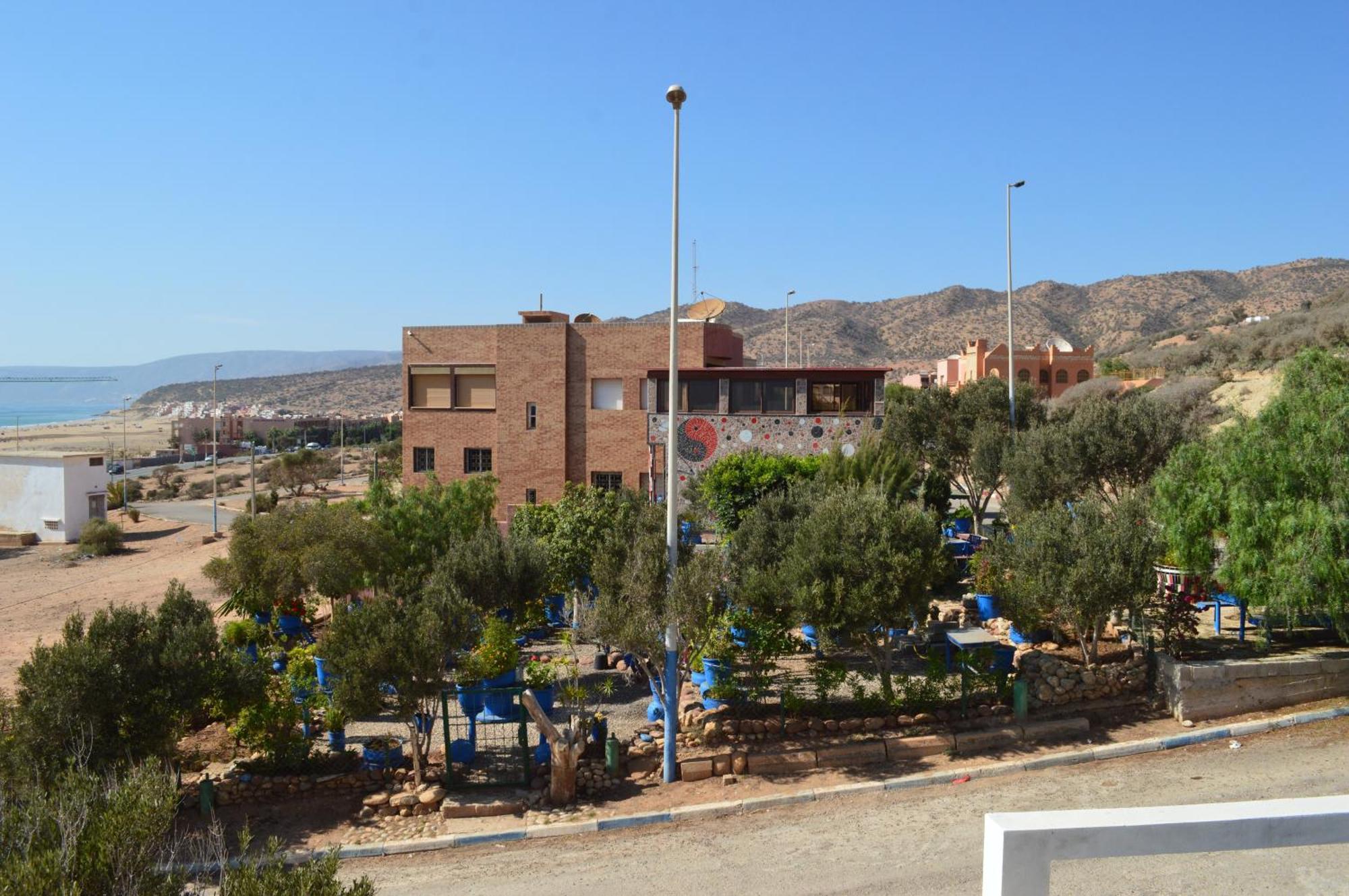 Pearl Surf Camp Morocco Hotell Imi Ouaddar Exteriör bild