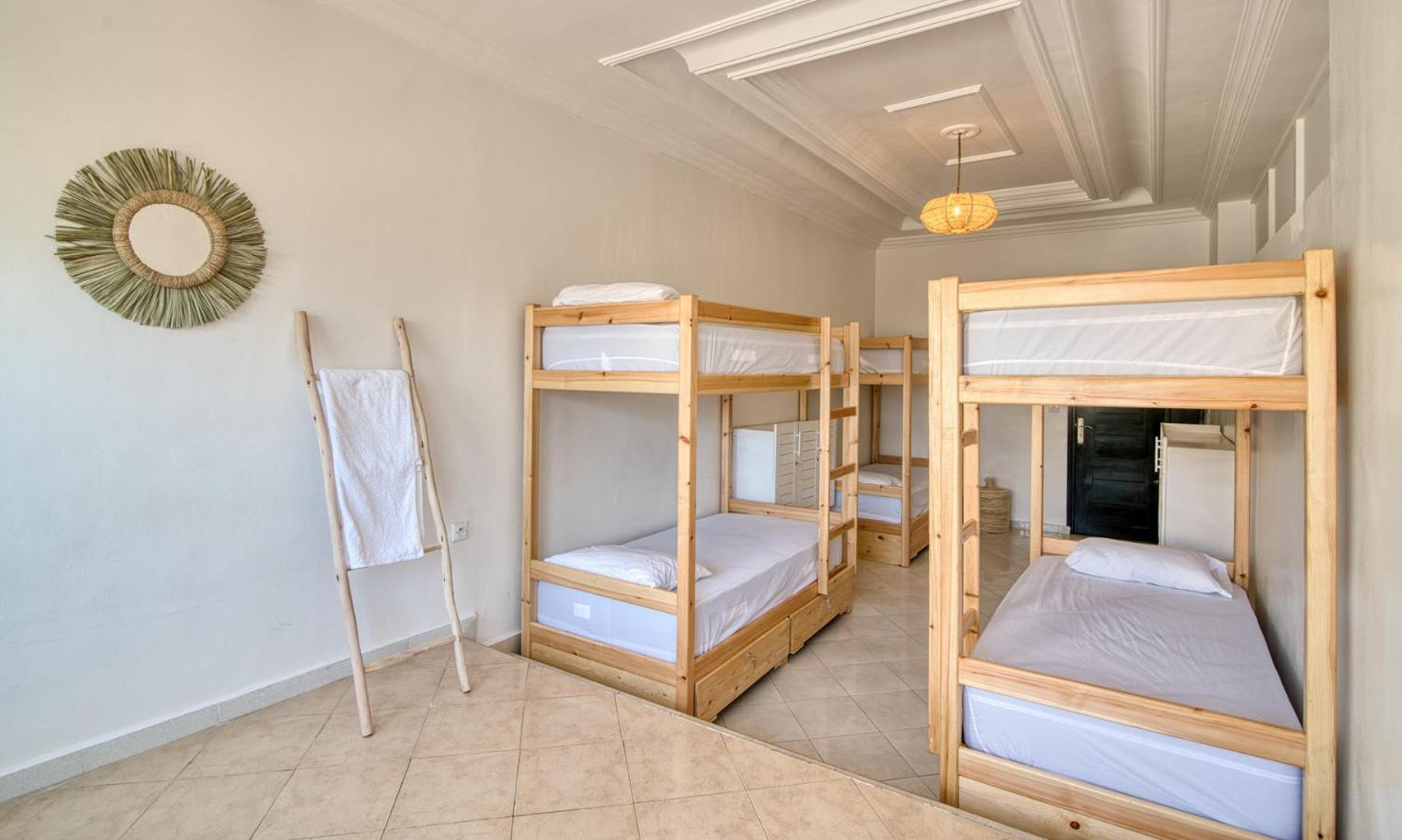 Pearl Surf Camp Morocco Hotell Imi Ouaddar Exteriör bild