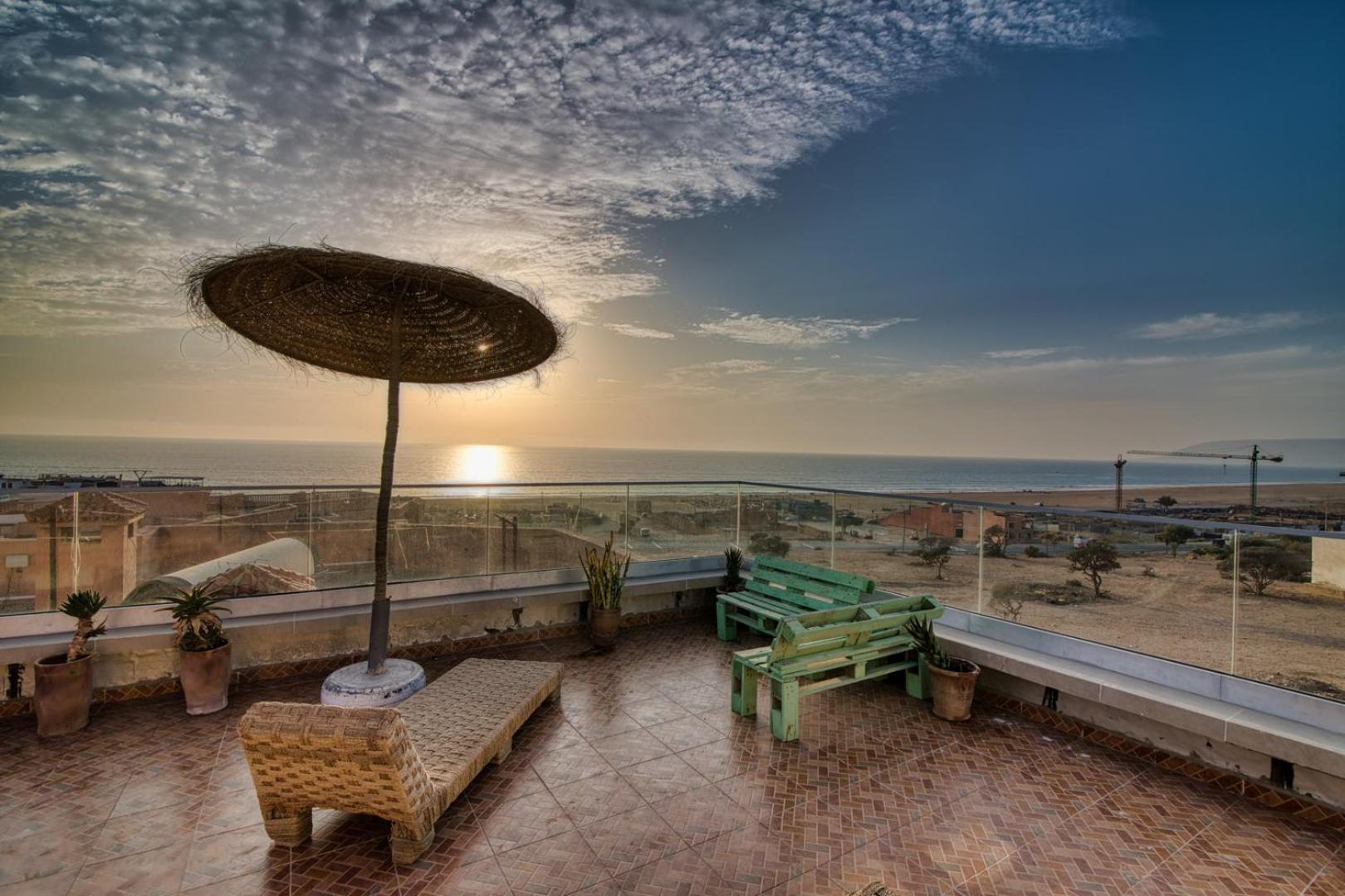 Pearl Surf Camp Morocco Hotell Imi Ouaddar Exteriör bild