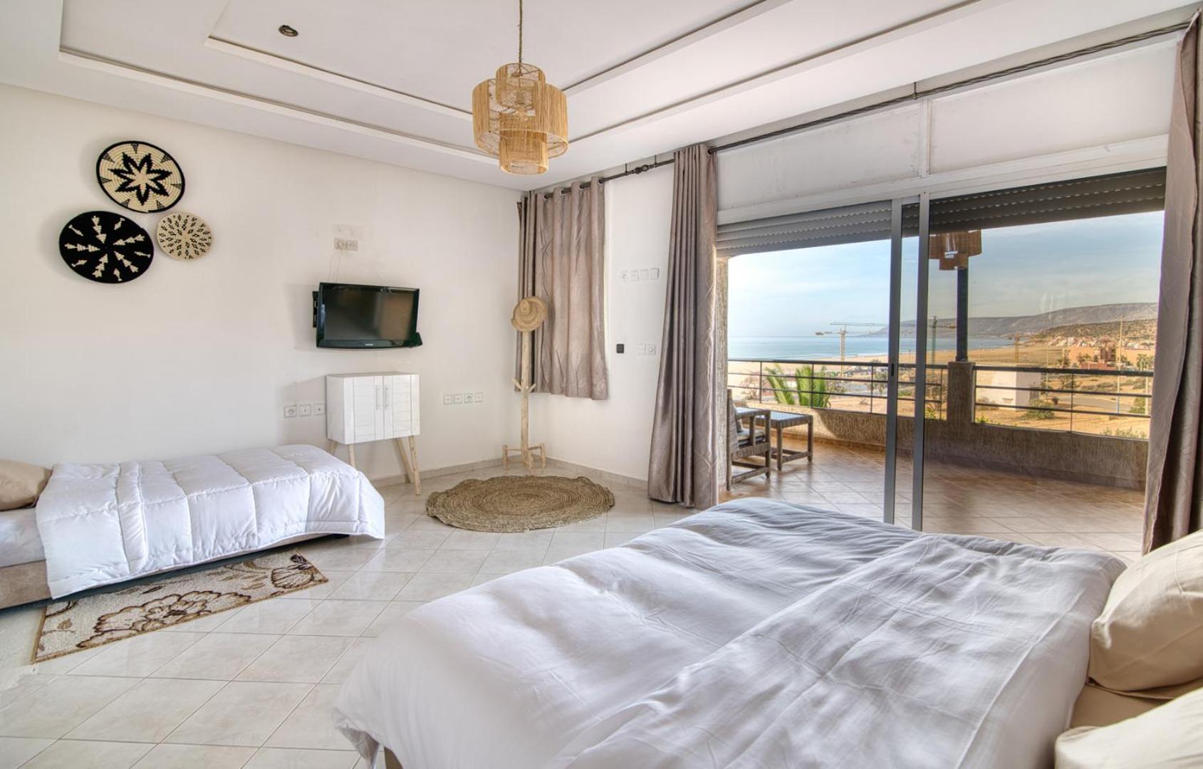 Pearl Surf Camp Morocco Hotell Imi Ouaddar Exteriör bild